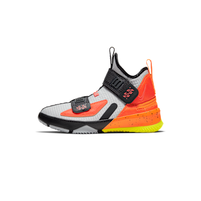 LeBron Soldier 13 FlyEase