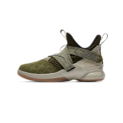LeBron Soldier XII