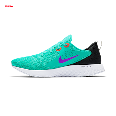 Nike Legend React