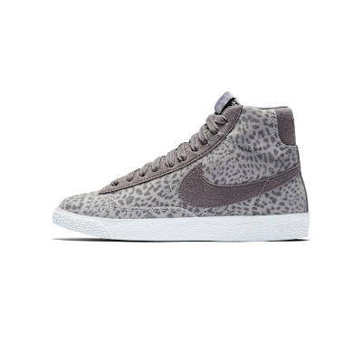 Nike Blazer Mid SE
