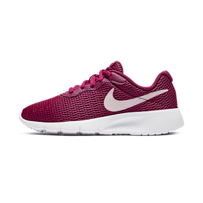 Nike Tanjun