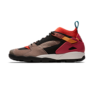 Nike ACG Air Revaderchi