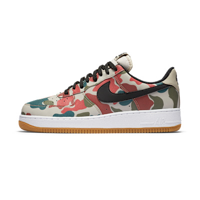 Nike Air Force 1 07 LV8