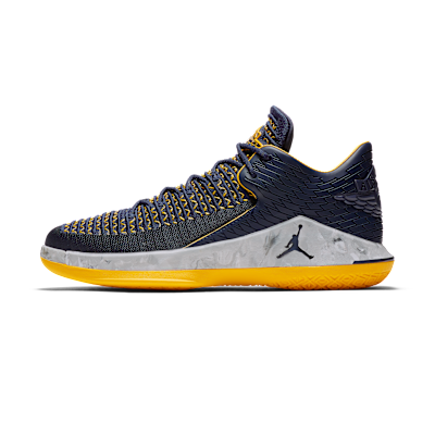 Air Jordan XXXII Low PF