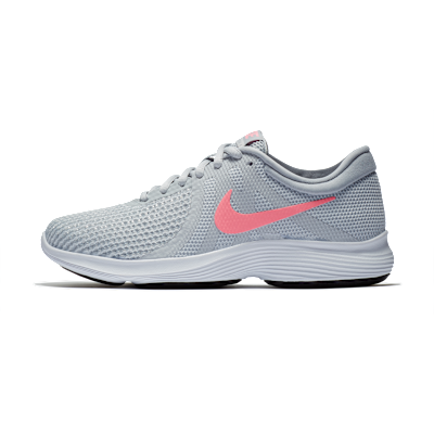 Nike Revolution 4
