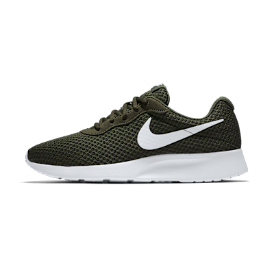 Nike Tanjun