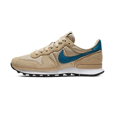 Nike Internationalist
