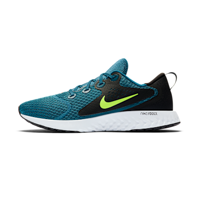 Nike Legend React