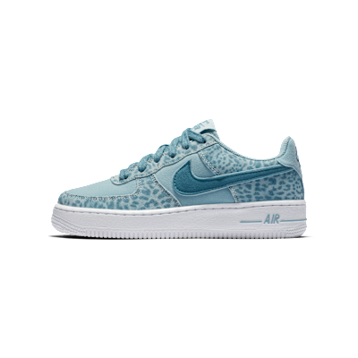 Nike Air Force 1 LV8