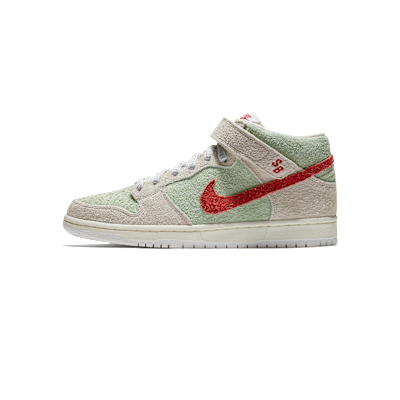 SB DUNK MID PRO