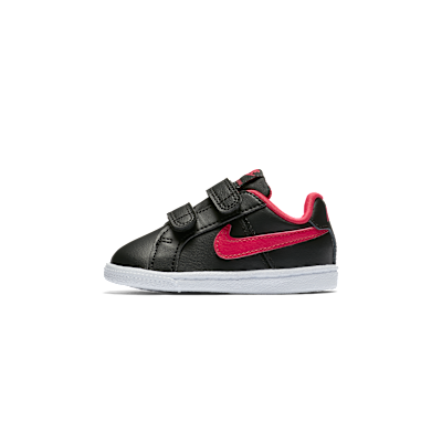 NikeCourt Royale