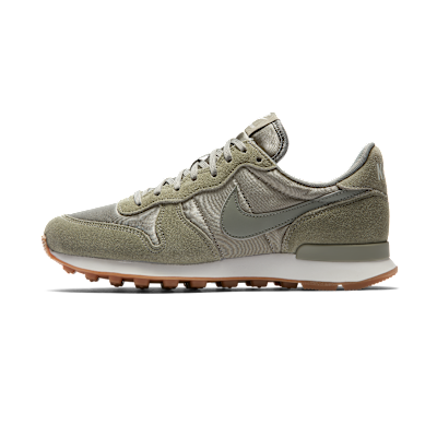 Nike Internationalist