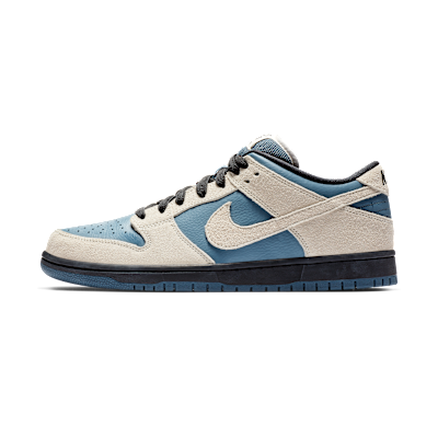 Nike SB Dunk Low Pro