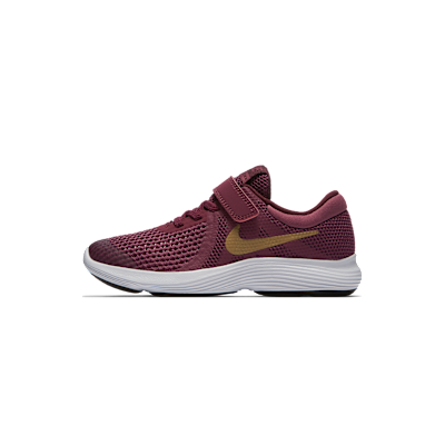 Nike Revolution 4