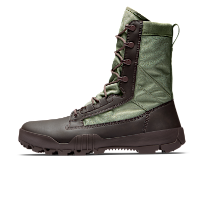 Nike SFB Jungle