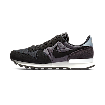 Nike Internationalist