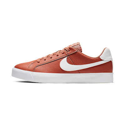 NikeCourt Royale AC