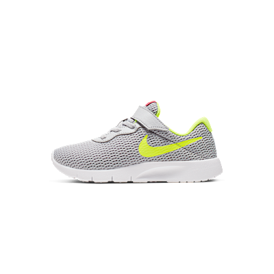 Nike Tanjun
