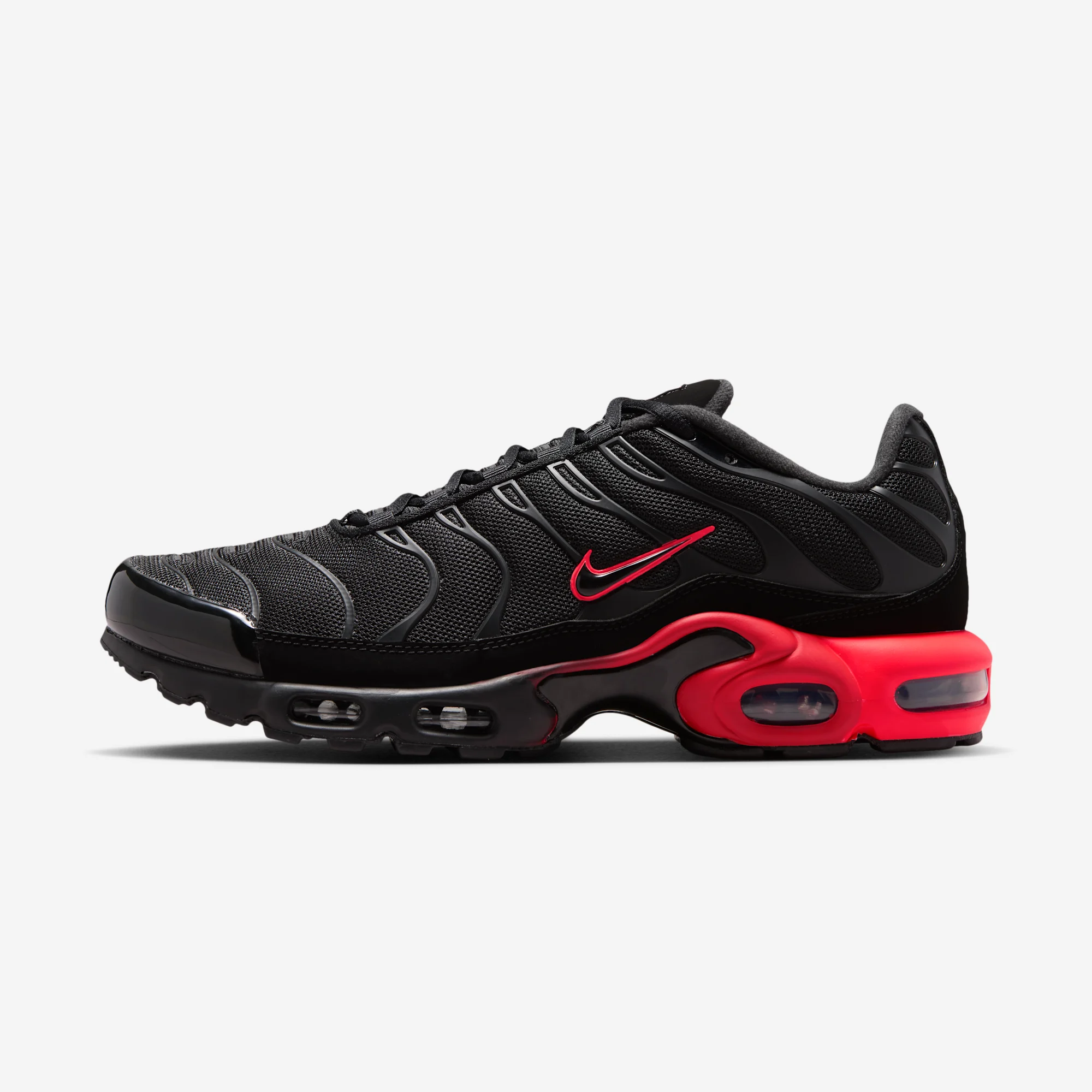 Nike Air Max Plus "Black & Bright Crimson" Black/Black/Bright Crimson/Black