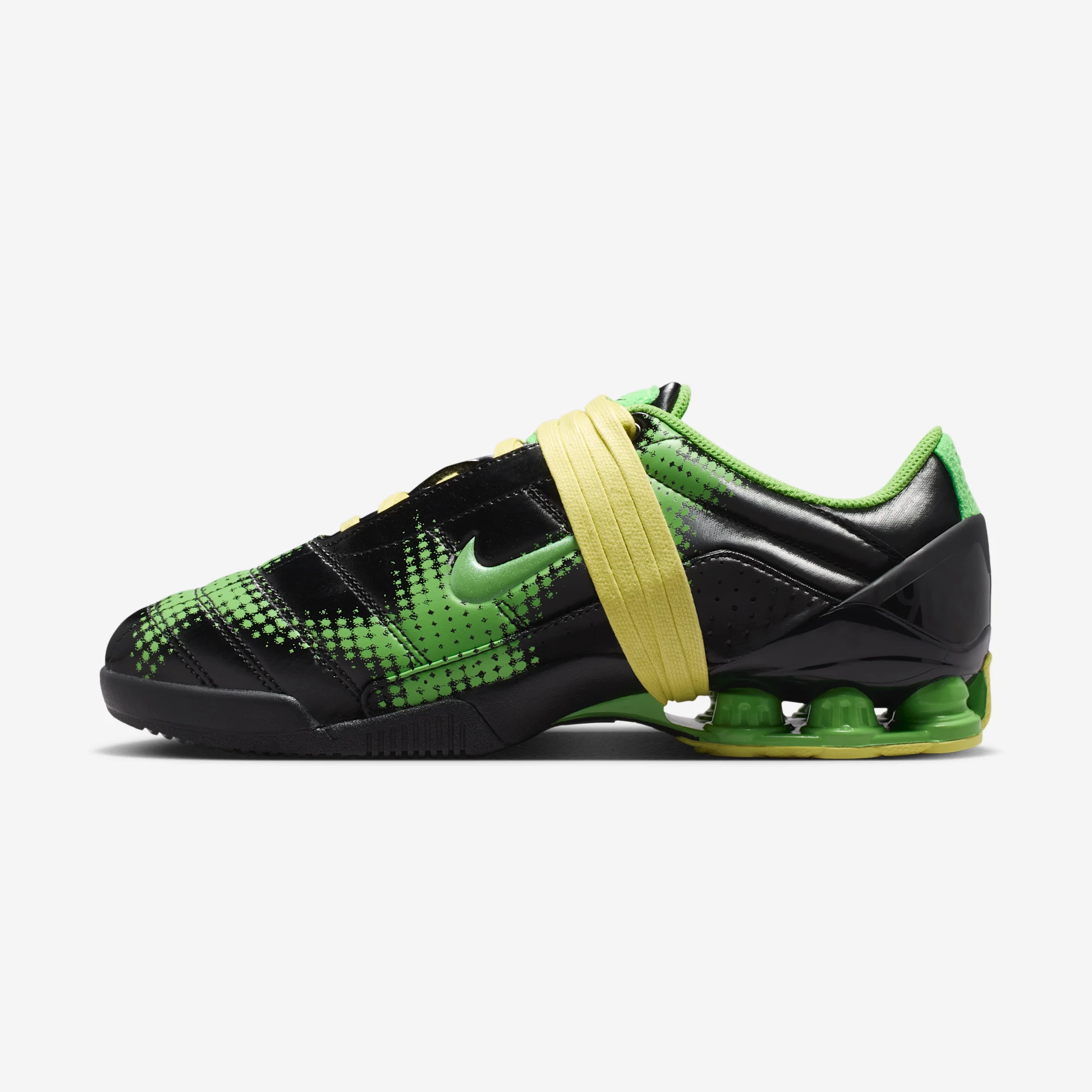 Nike Total 90 Shox Magia W "Spinach Green" Black/Spinach Green/Yellow Diamond/Black