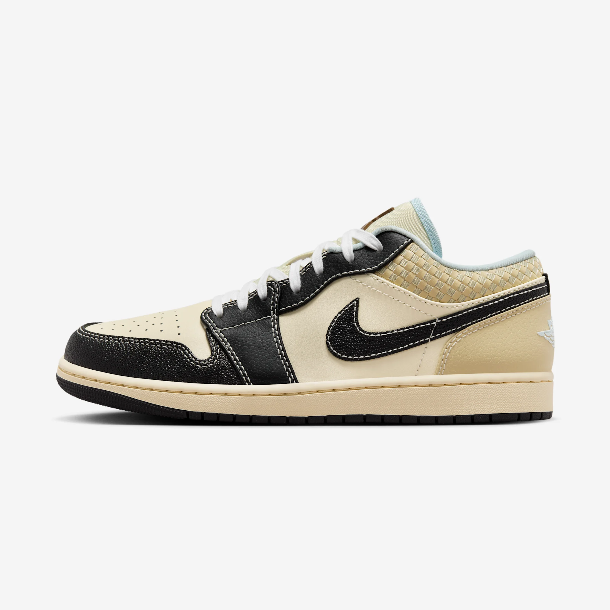 Air Jordan 1 Low SE "Coconut Milk / Glacier Blue" Coconut Milk/Black/Muslin/Team Gold/Glacier Blue