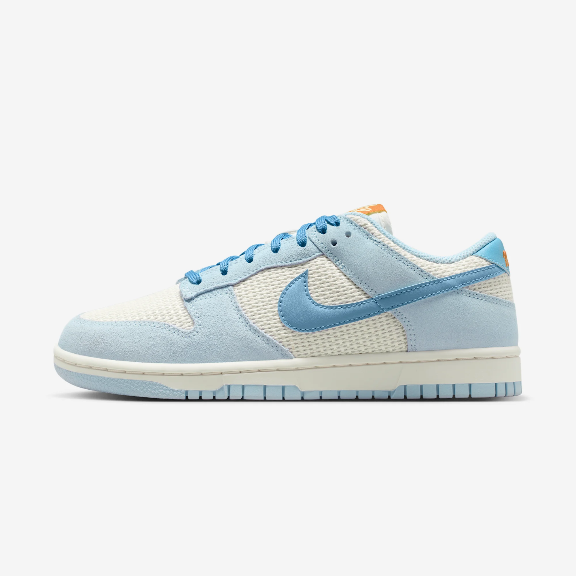 Nike Nike Dunk Low SE W "Sail & Work Blue" Sail/Work Blue/Hydrogen Blue/Sail/Gold Leaf