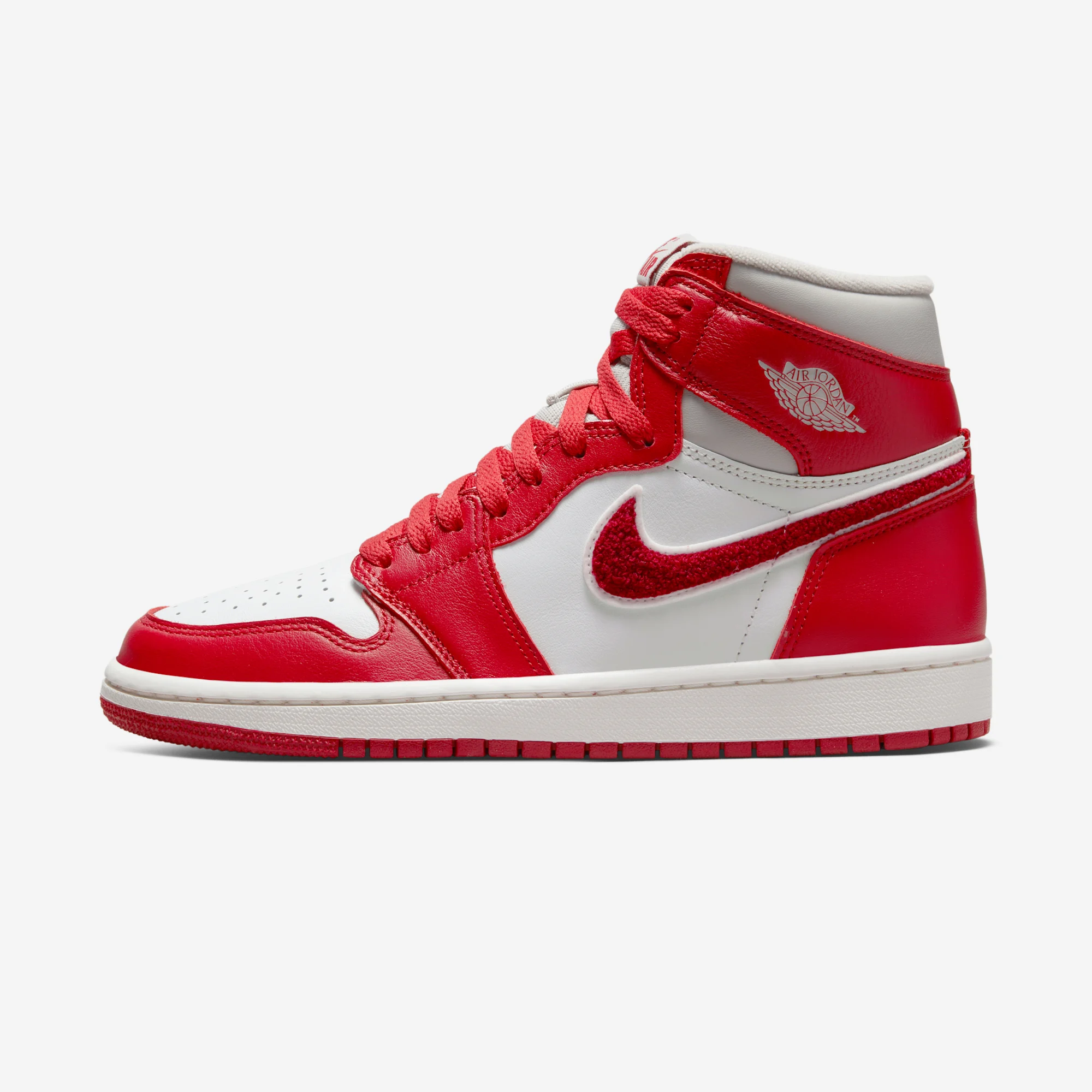 Air Jordan 1 Retro High OG "Newstalgia" Light Iron Ore/Sail/Varsity Red