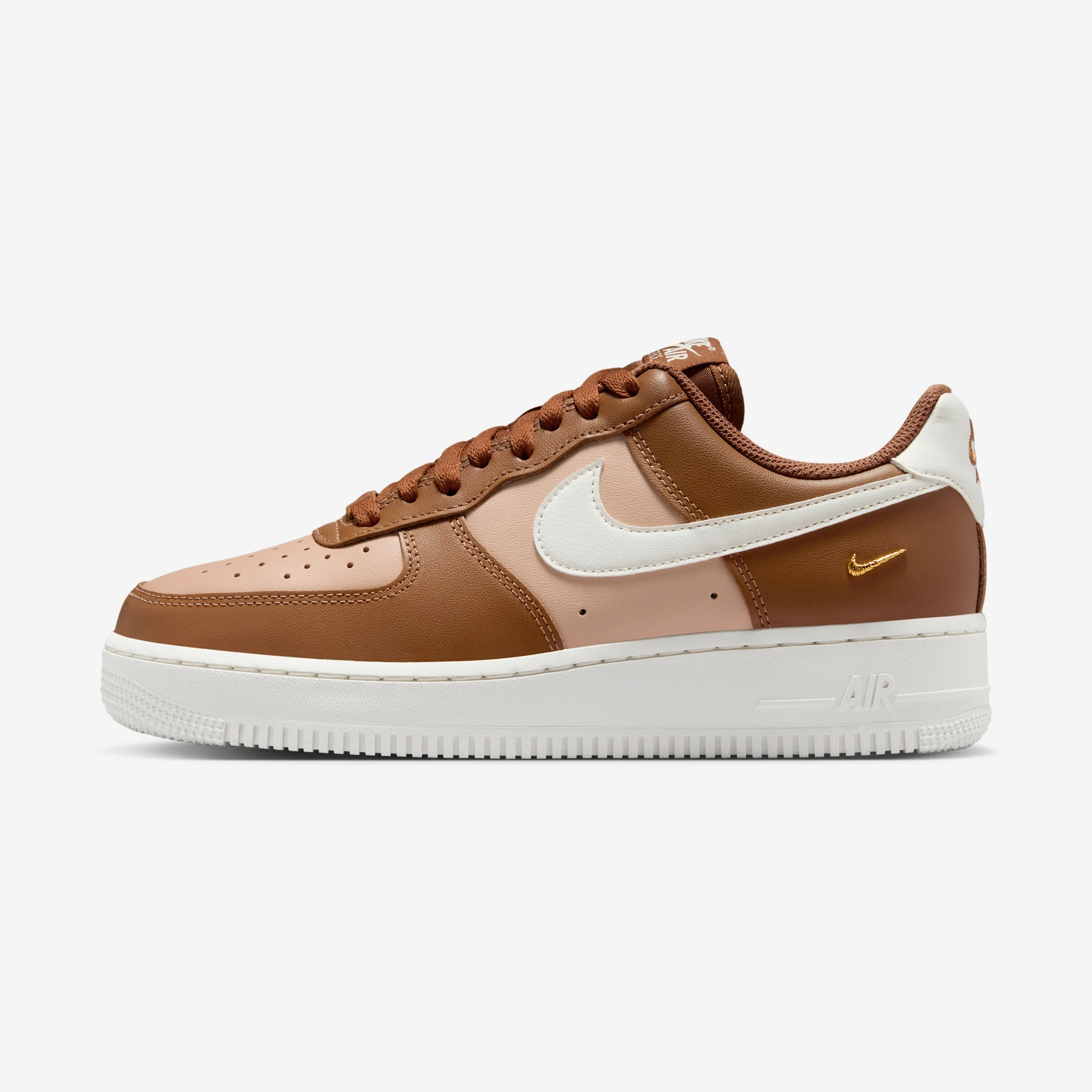 Nike Air Force 1 Low W "Light British Tan" Light British Tan/Sail/Hemp/Metallic Gold