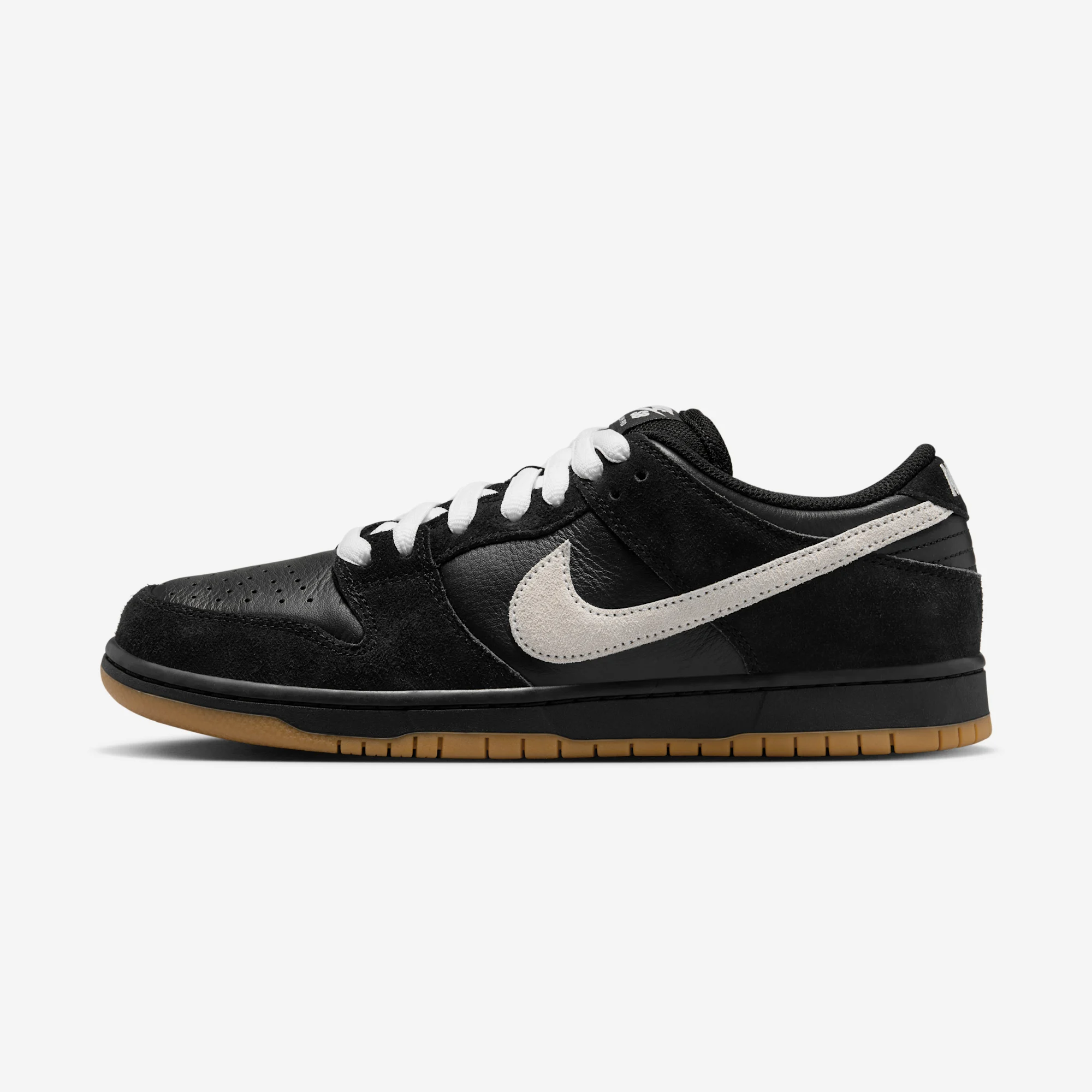 Nike SB Dunk Low Pro "Black / White / Gum" Black/White/Black/Gum Light Brown