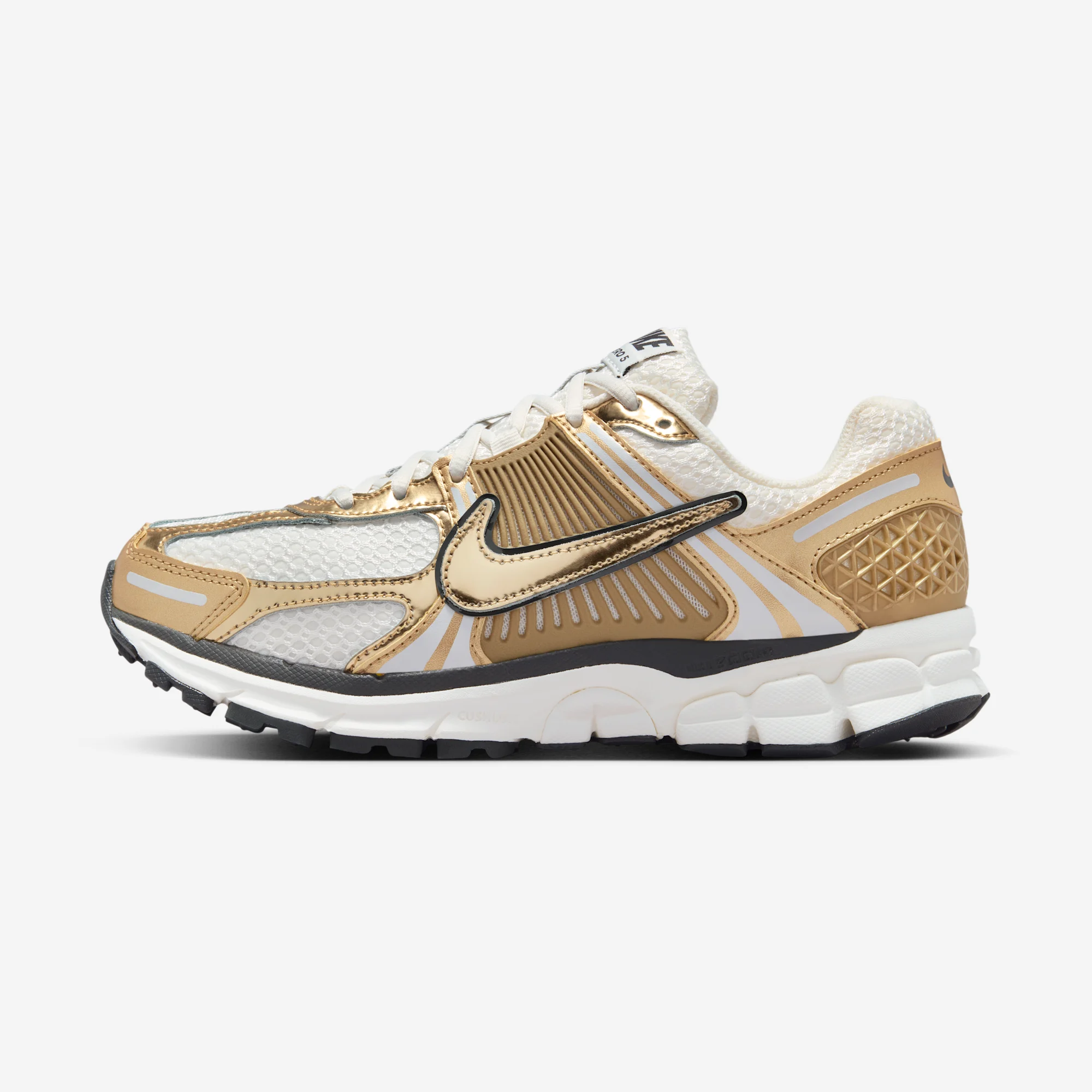 Nike Zoom Vomero 5 “Metallic Gold” 2024 Photon Dust/Metallic Gold/Gridiron/Sail