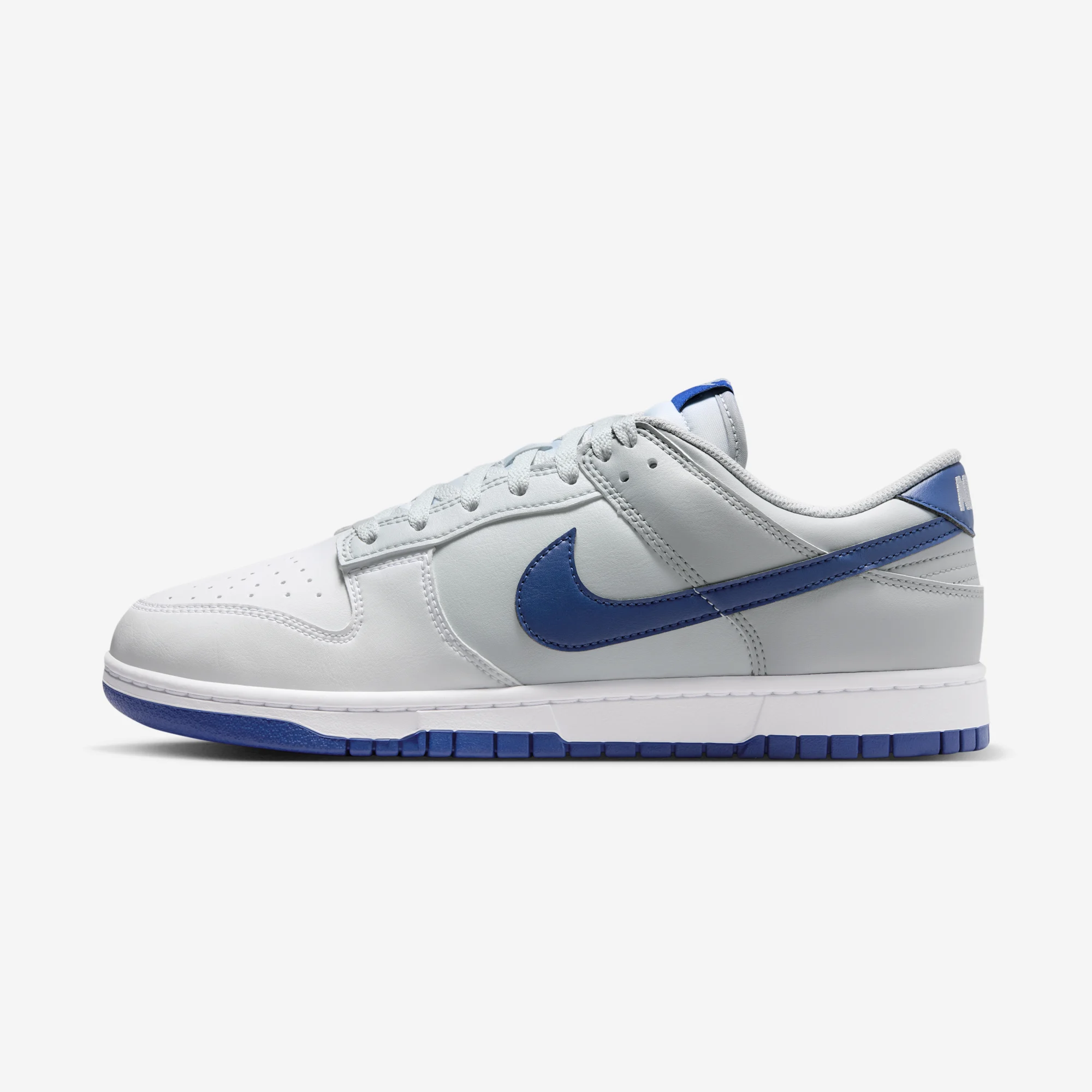 Nike Dunk Low Retro "White & Deep Royal" White/Deep Royal/Pure Platinum/Wolf Grey
