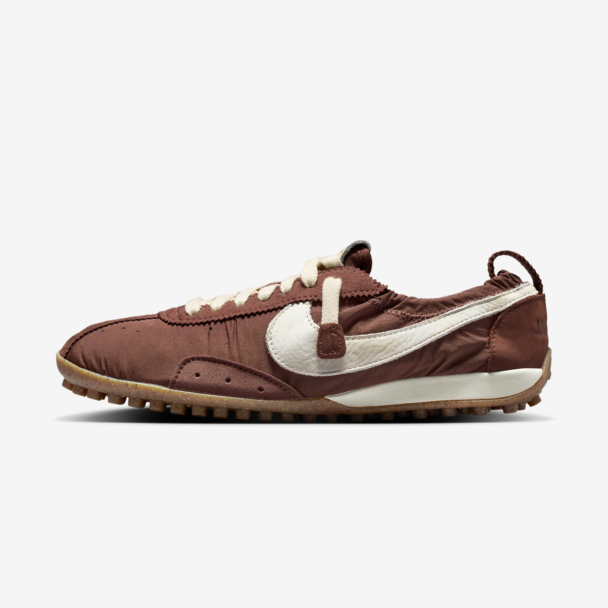 Jacquemus x Nike Jacumoon Shoe SP "Fauna Brown" Fauna Brown/Cashmere/Soft Yellow