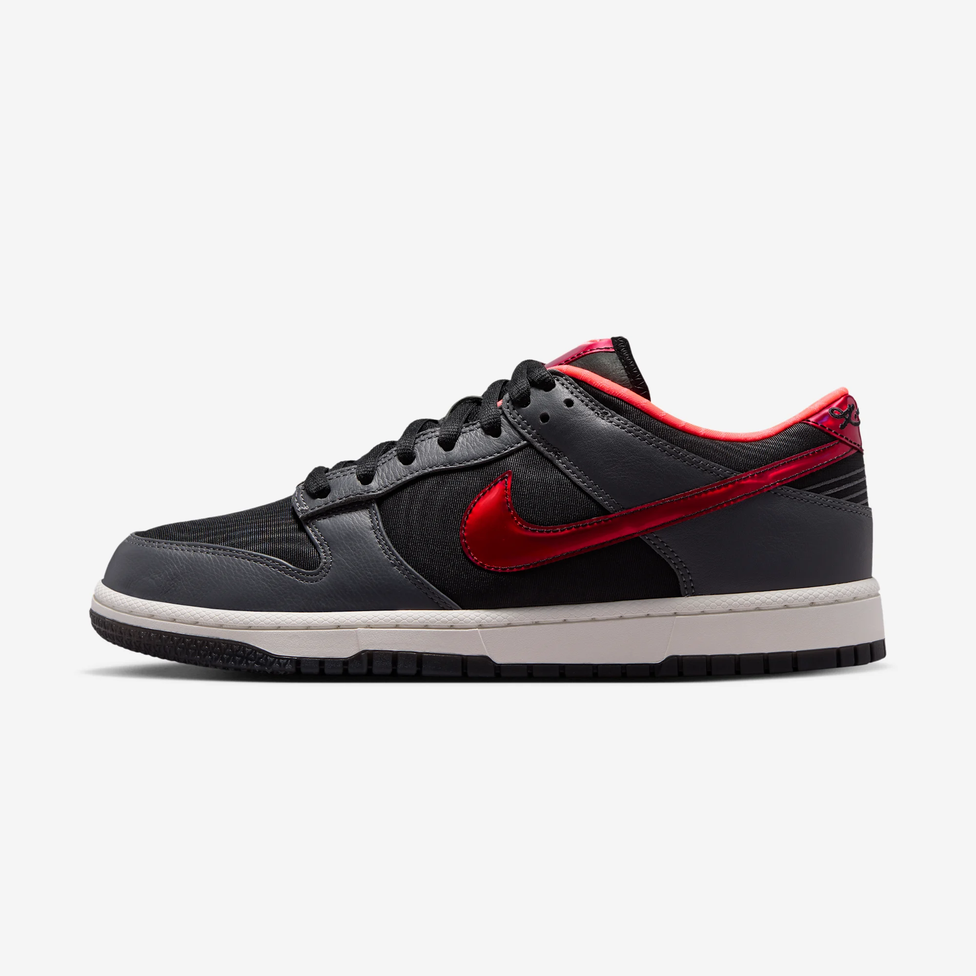 Kobe Bryant x Nike Dunk Low Protro "Black & Hot Punch" Black/Multi-Color/Hot Punch