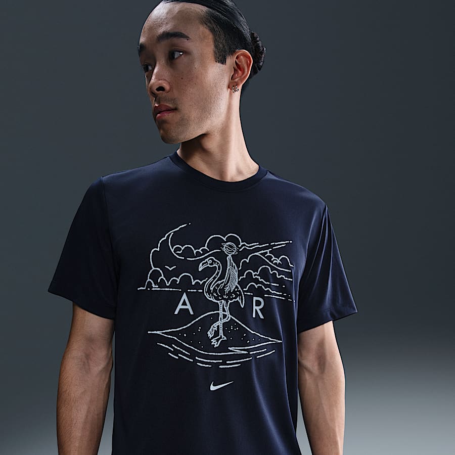 https://static.nike.com/a/images/q_auto%3Aeco/t_product_v1/f_auto/dpr_3.0/h_300%2Cc_limit/540d934c-f139-44db-9f9c-1db52ba6c87d/dri-fit-basketball-t-shirt-vnDdk2.png