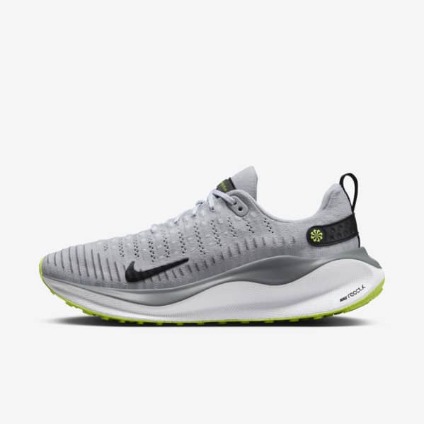 nike cushioned running shoes