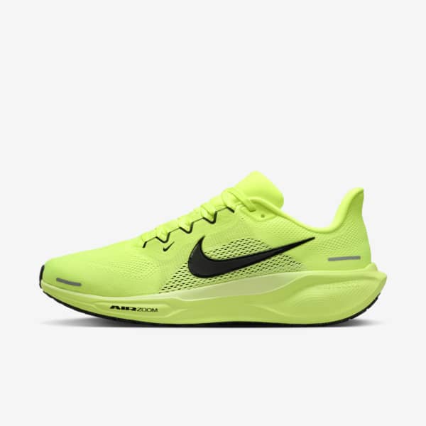 heeled nike trainers