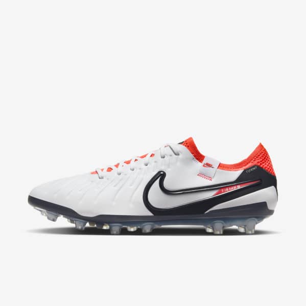 flyknit soccer cleats