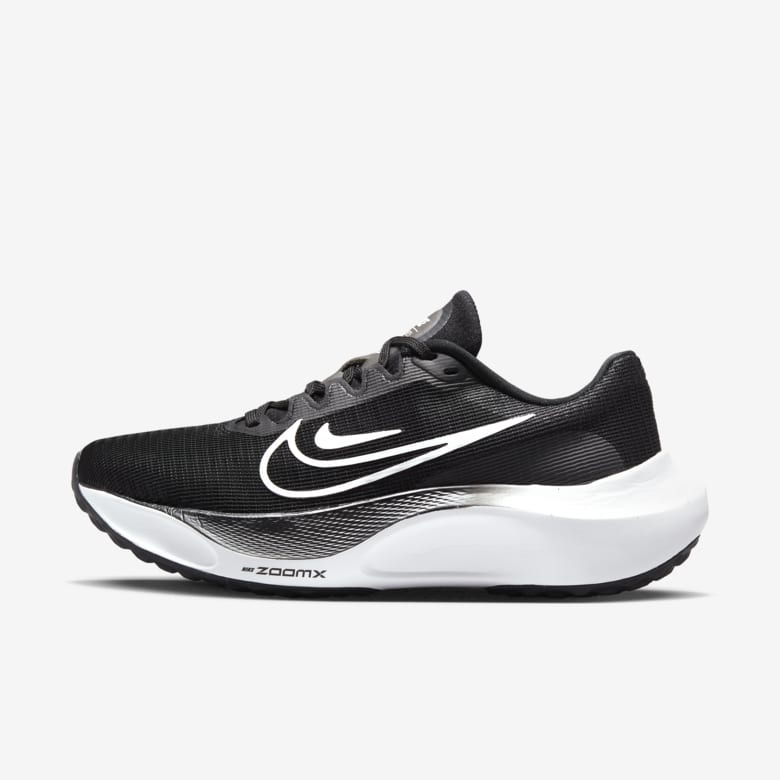 Selecting the Best Running Shoes for Supination. Nike AT