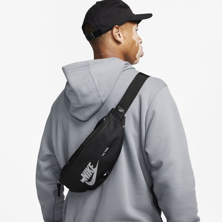 Nike sportswear heritage hip bag outlet