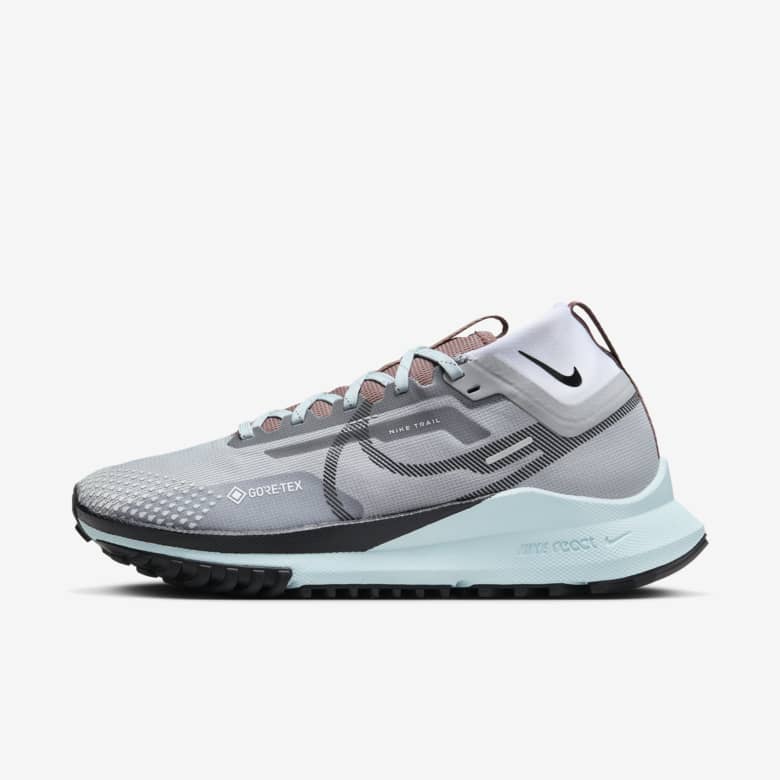 How to clean nike hot sale sandals