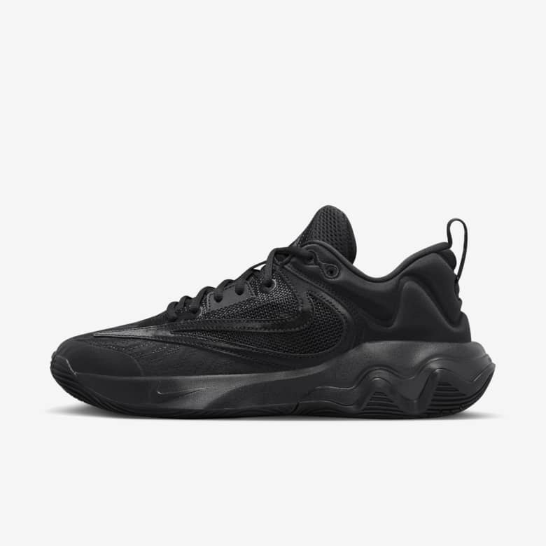 Best black nike sneakers hot sale