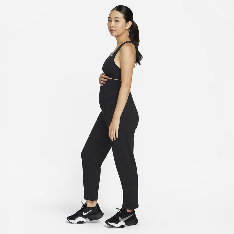 Nike Maternity Outfit Ideas. Nike BE