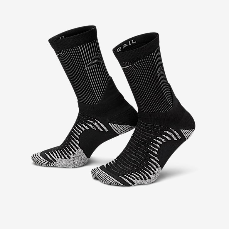 foam runner nike socks