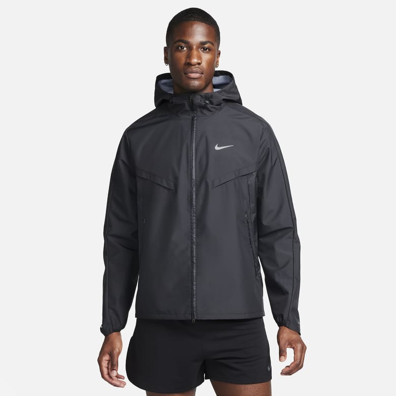 Self-Adjusting Ventilation Jackets : Nike Run Division Aerogami Jacket