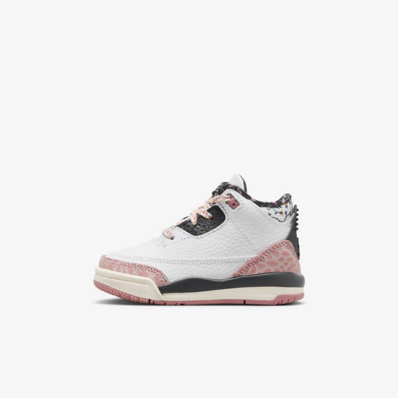 Air Jordan 3 retro OG archive collection . Nike
