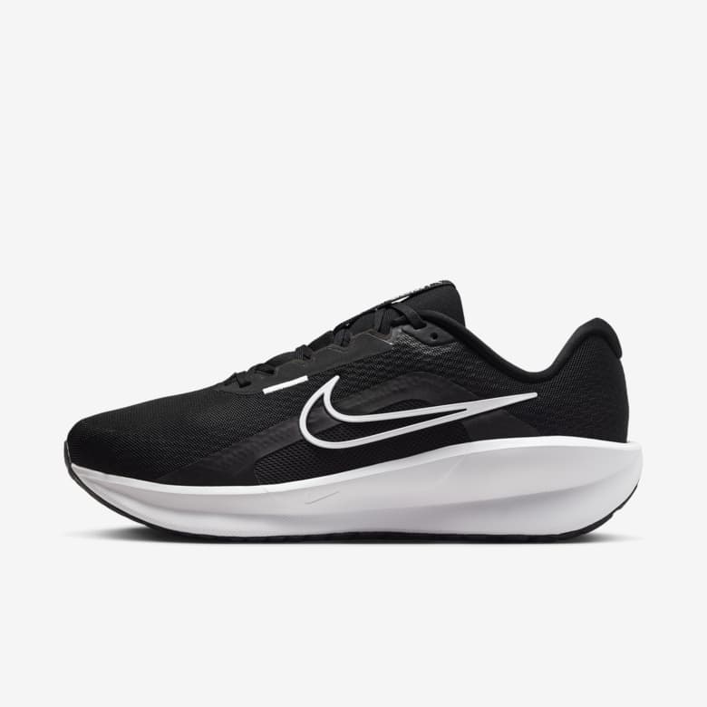 How to Find the Best Shoes for Wide Feet. Nike VN