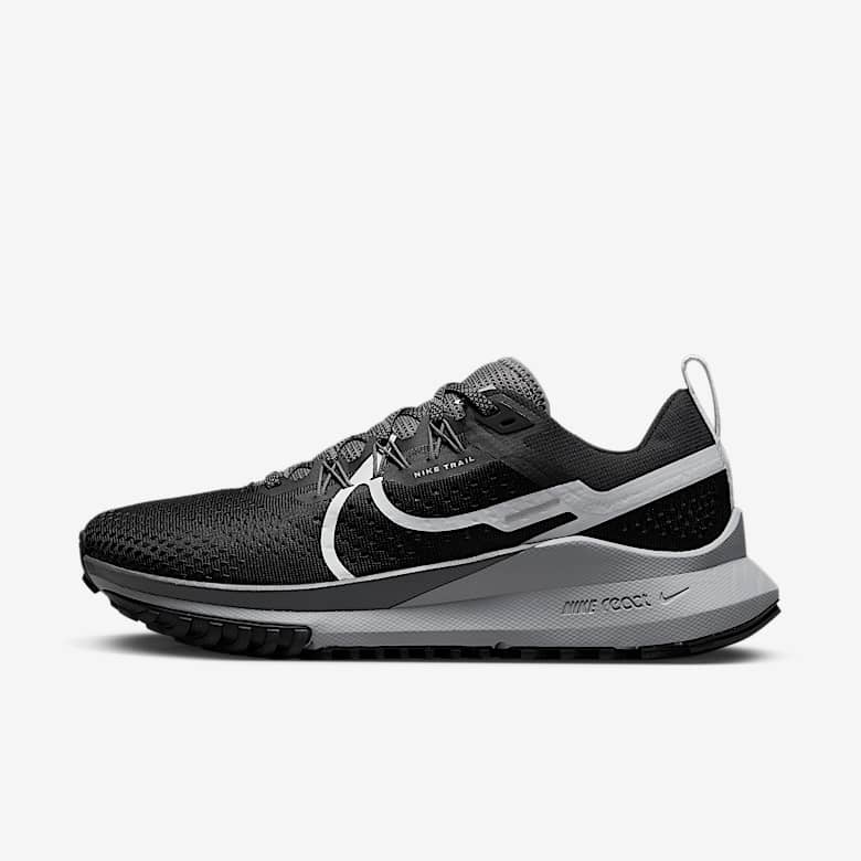 The Best Camping Outfits for Men and Women. Nike AE
