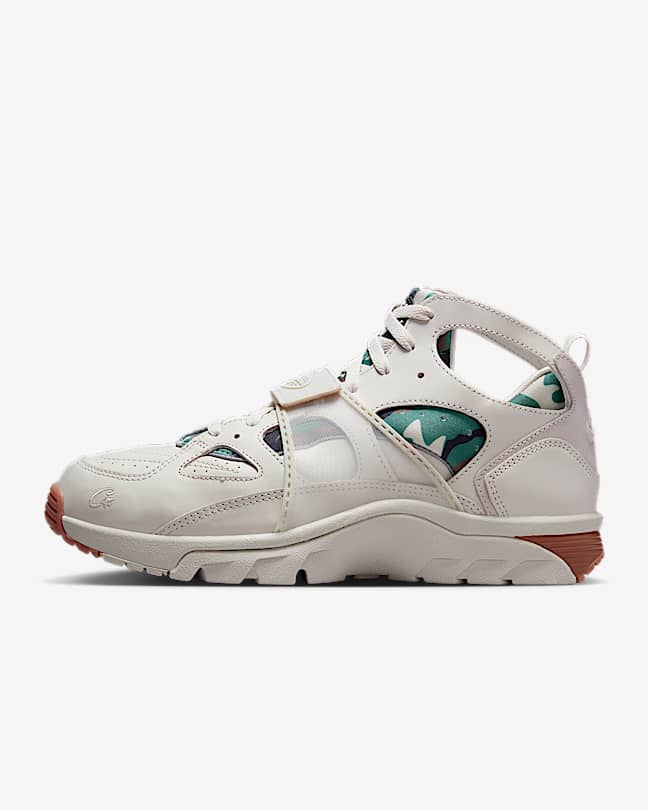 Nike SNKRS App. Nike CA