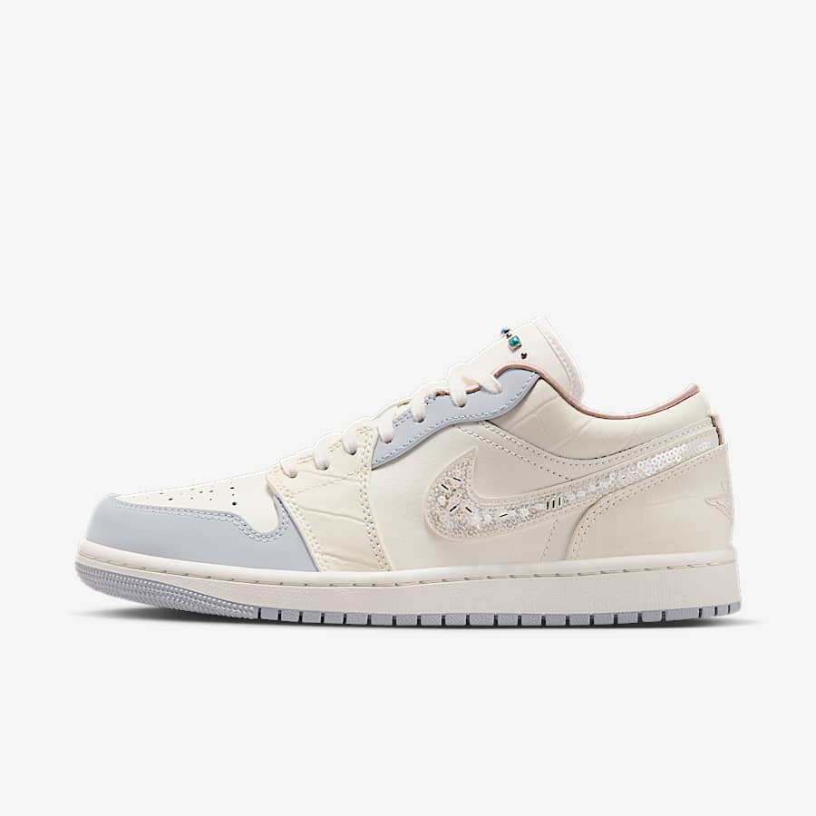 靴 NIKE WMNS AIR JORDAN 1 RETRO HIGH OG24.0 Jordan 1. Nike.com