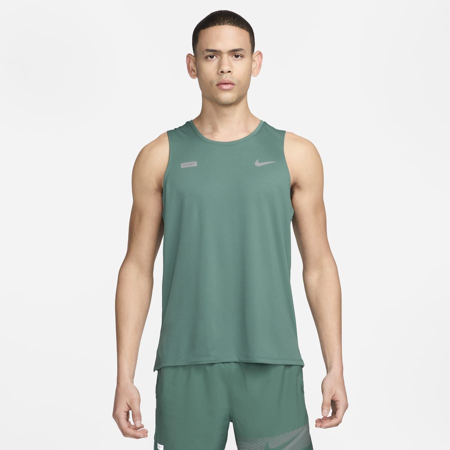 Training & Gym Tank Tops & Sleeveless Shirts. Nike CA